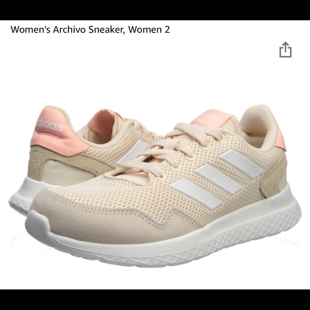 🚫🚫🚫SOLD ON OTHER SITE🚫🚫🚫Women’s Archivo Adidas